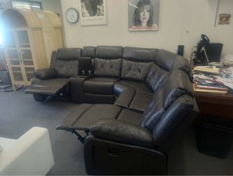 New Gray recliner sectional couch on sale / free delivery