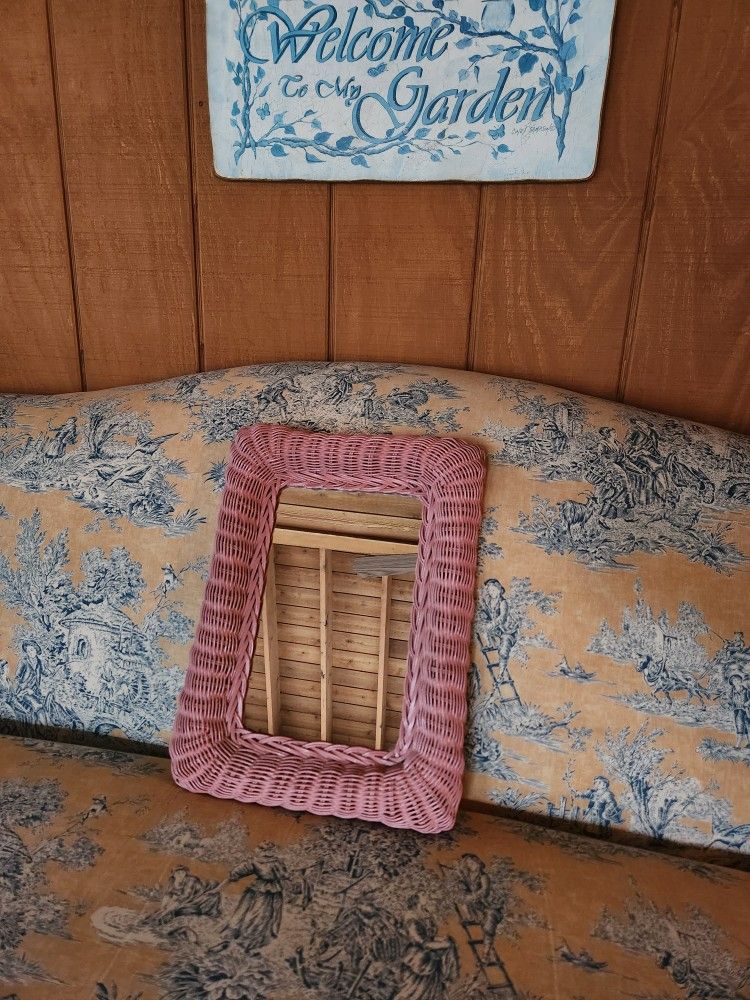 Boho Pink Wicker Mirror 16x12 Dresser vanity perfume tray? rattan beachy Mauve dusty rose