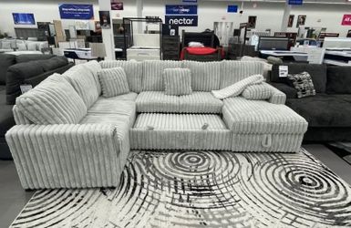 GREY U-SHAPED SECTIONAL