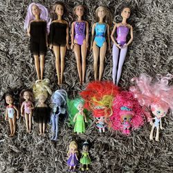 Barbies & Dolls