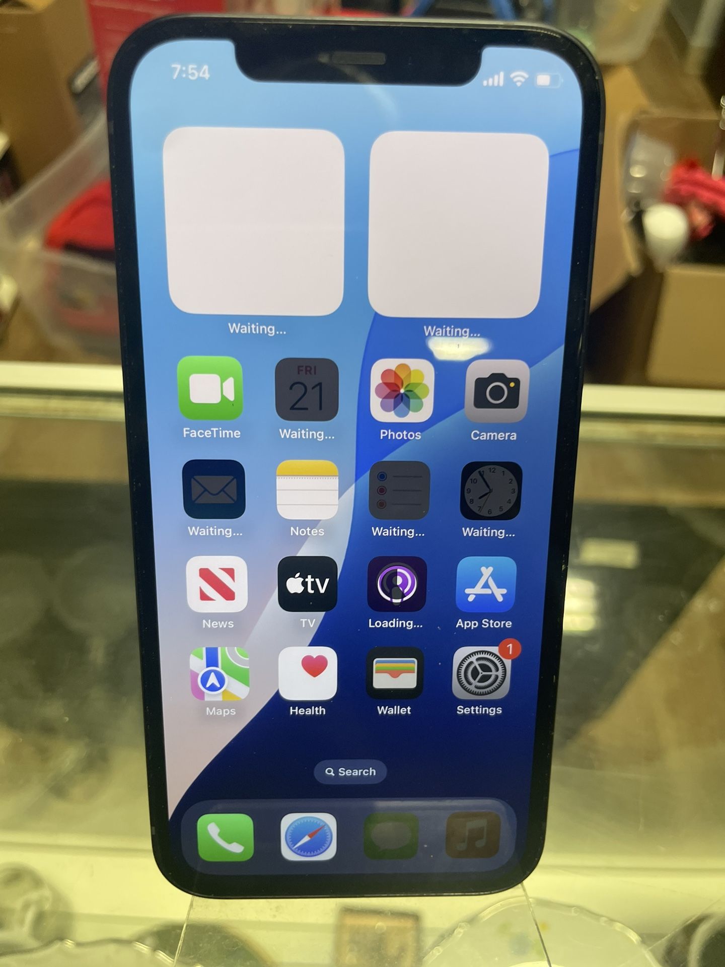 UNLOCKED IPHONE 13 128GB (WORKS ON ANY CARRIER)