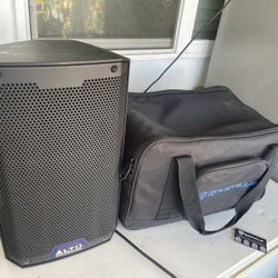 Alto 2000 Watt Powered Speakers 