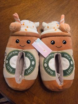 Feetmoji Pumpkin Spice Latte slippers