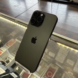 iPhone 16 Pro Max 256gb AT&T/CRICKET 