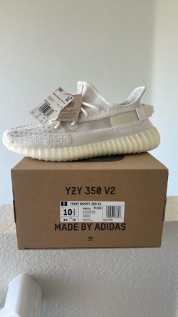Yeezy 350 V2 10.5 Bone