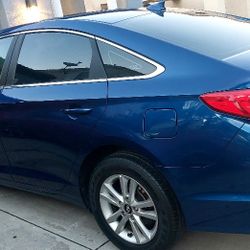 Hyundai Sonata Part Door