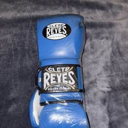 Cleto Reyes Hook And Loop 16 Oz Blue