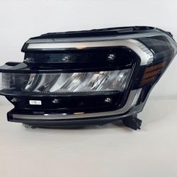 2022 - 2024 FORD EXPEDITION LED   W/O SIGNATURE LH DRIVER SIDE HEADLIGHT OEM
