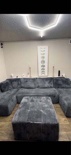 Grey boneless couch w/ottomen