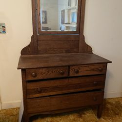 Antique Furniture 