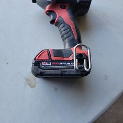 Milwaukee M18 Impact Drill I8