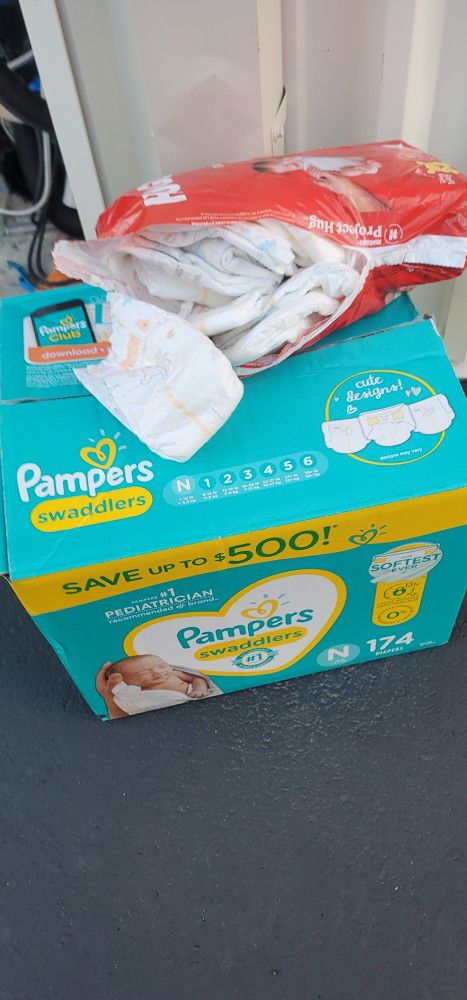 pamper huggies newborn baby diapers new