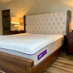 Purple Hybrid Premier .3 Queen Size Mattress- Mint Condition 
