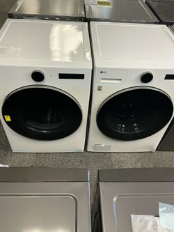 LG Washer 7.4 cu. ft. Vented Stackable SMART Gas Dryer in White with TurboSteam and AI Sensor Dry Technology + LG Dryer 7.4 cu. ft. Vented Stackable S