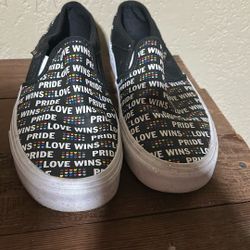 Women’s Pride Vans Sz8
