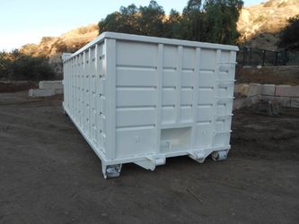 LOTS OF JUNK YOU NEED TO GET RID OF? 30 YARD ROLL OFF BIN DUMPSTER — $810. GET IT HANDLED.