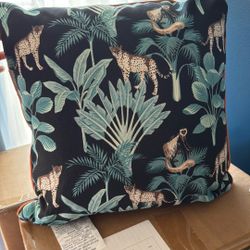 Outdoor Decorative Pillow NEW