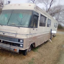 Need Rv Lot Or Space For Living 125Monthly 