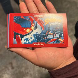 2026 Disney Exclusive Magic Key Magnet Set Commemorating DCAs 25th Anniversary S