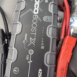 Diesel/gas Jumpstarter Box With USB C Fast Charging 