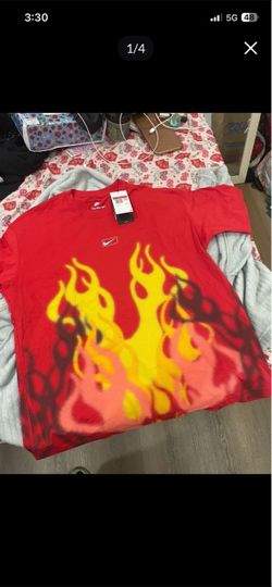Nike shirt size large