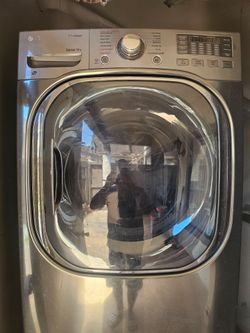 LG TrueSeam tower washer and dryer gas electric.