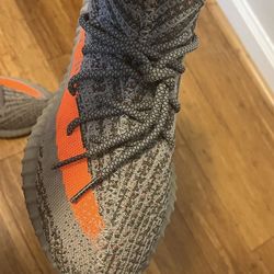 Yeezys Size 11 110$ Used