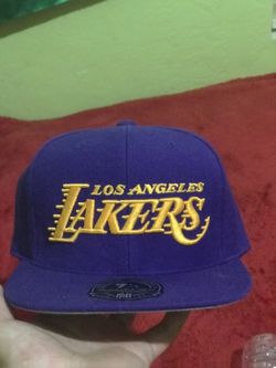 Lakes hat