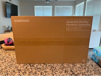 Samsung Curved 27” Monitor New