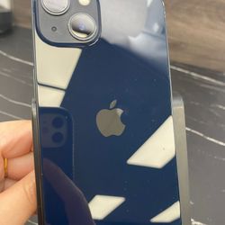 iPhone 13 256gb Unlocked ID: 34989