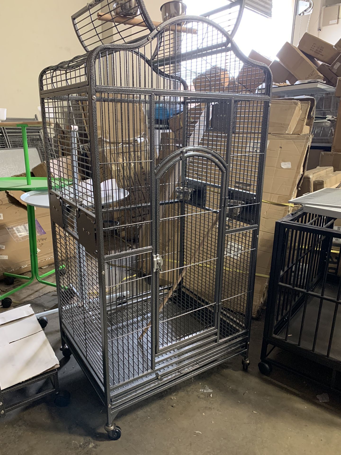 Large White Play Top 28” x 22” x 63”H Parrot Bird Rolling Cage