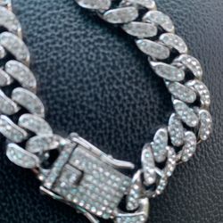 24 Chain Silver