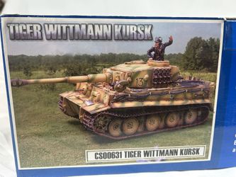 COLLECTORS SHOWCASE CS00631 GERMAN MICHAEL WITTMANN CAMO TIGER TANK KURSK WWII NEW
