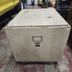 Safe / Filing Cabinet 