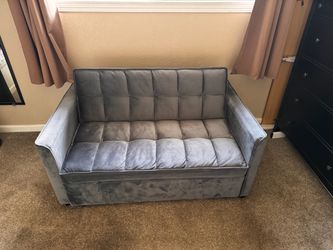 Velvet 3-in-1 convertible sleeper sofa bed by Mercer41 is a gray loveseat futon.