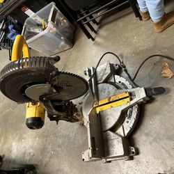 DeWalt 12” Compound Miter Saw 