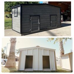 Double Entrance Dog House