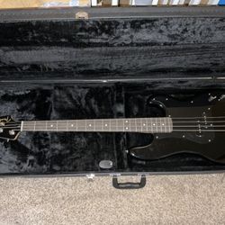 Limited Edition Player P Bass®, Ebony Fingerboard, Black