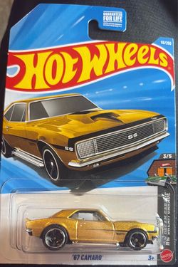 Hot Wheels '67 Camaro Die-Cast Car