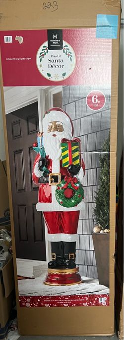 Pre-Lit Santa 6ft
