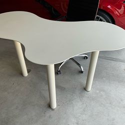 Large Curved Desk – 68” by 36" Modern White Design Solid Metal (Heavy) Includes the Faux Leather Executive Chair