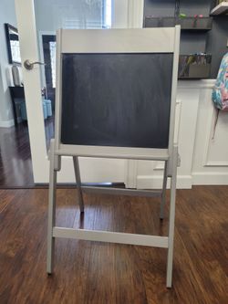 Kid Art Easel