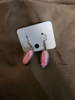 Pink Stone Oval Drop Earrings