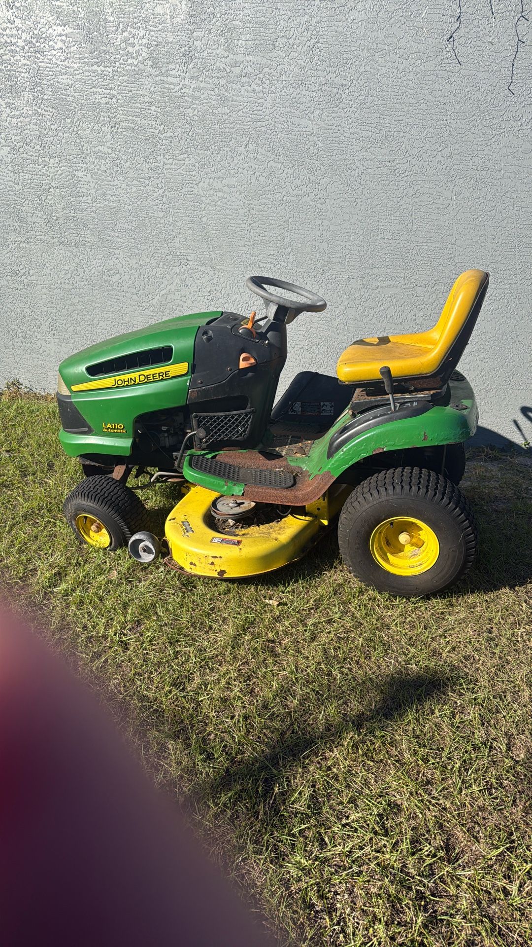 John Deer Lawn Mower