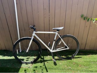 D Street Project Fixie Bike