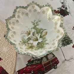 RS prussia 9.5 Inch Porcelain Bowl