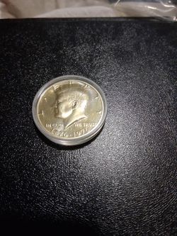 1(contact info removed) Kennedy Bicentennial Half Dollar Coin