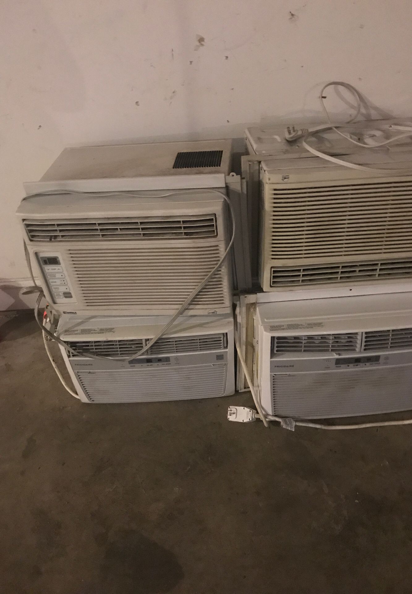 Window unit working in perfect condition