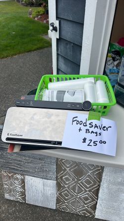Food Saver w/ bags