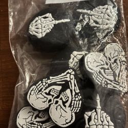 Heart Skulls And middle finger Silicone Beads For Crafts 